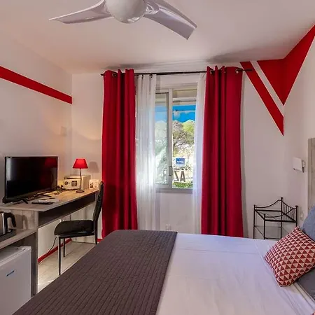 Hotel The Originals City, Azur, 3*